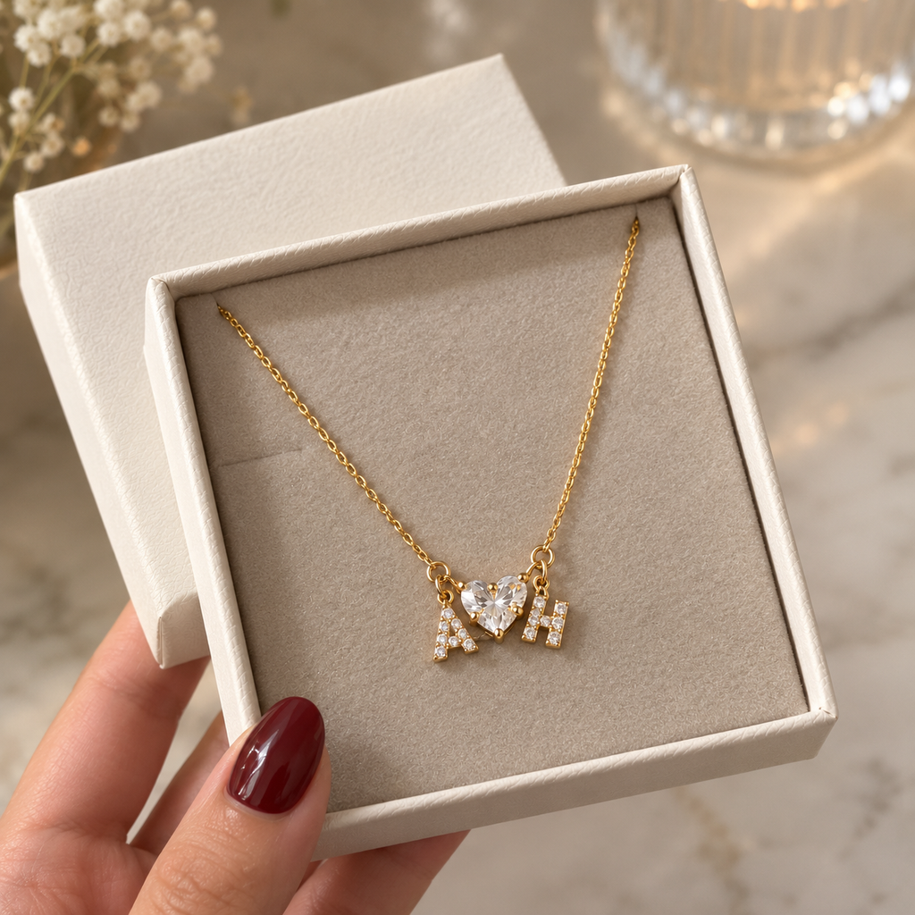 Collier Nom & Cœur - L'Accessoire Tendance Personnalisé