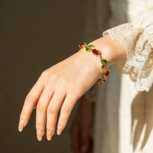 Bracelet Tulip ✨ – Élégance en Plaqué Or 💛 & Pierres Colorées 💎